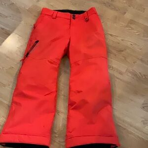 listing-status-banner